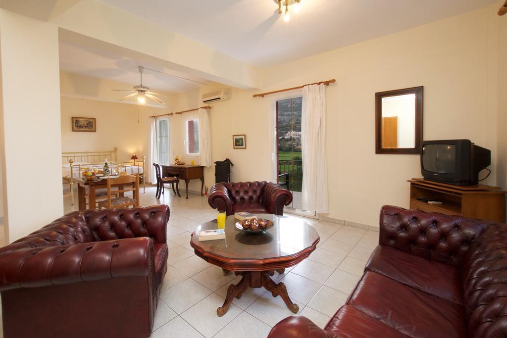Boulevard Panorama Suites Agia Efimia Exteriér fotografie